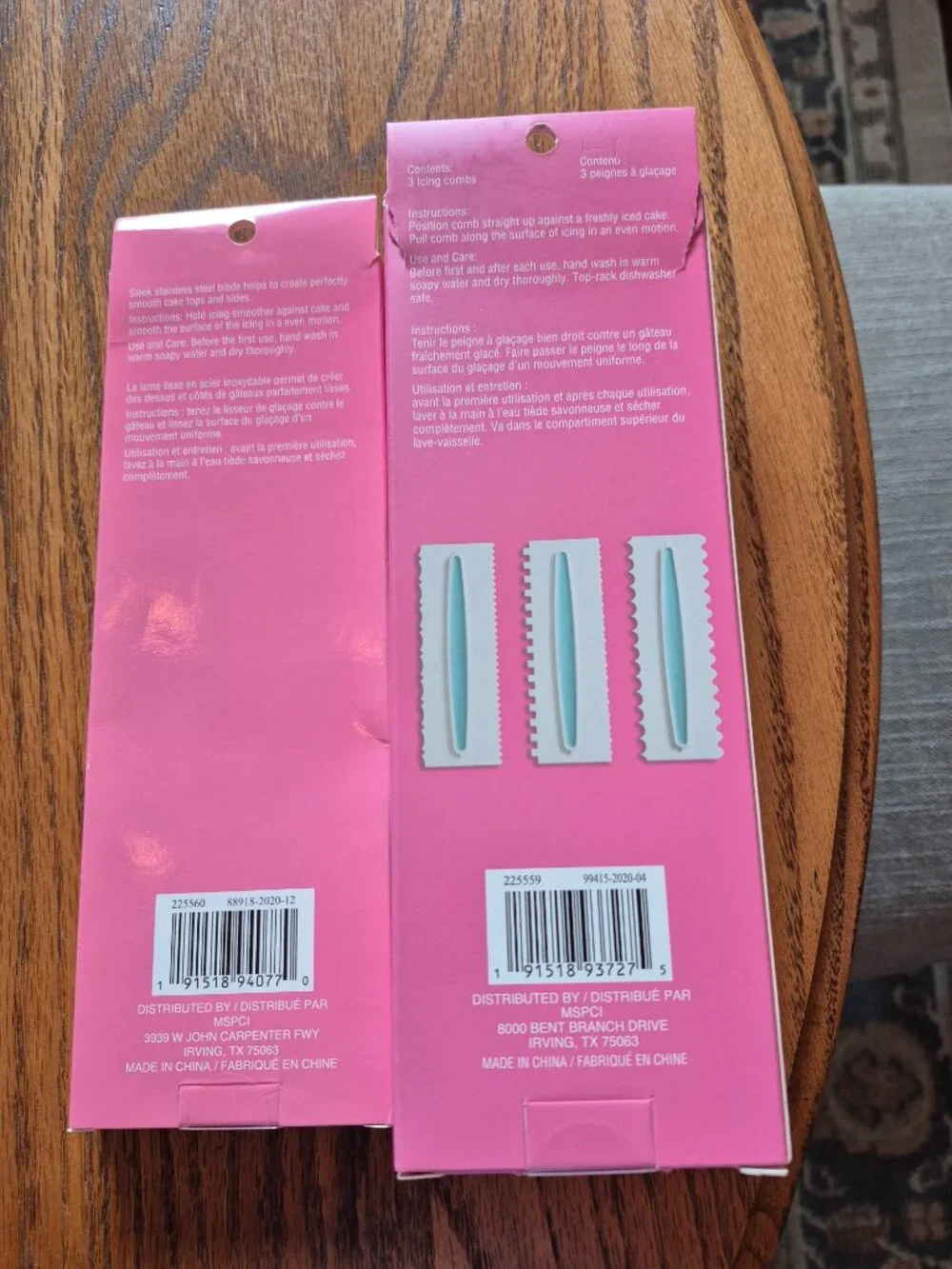 Celebrate it cake icing comb and smoother